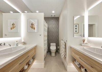 Mission Viejo Hall Bathroom Remodel – Updegraph
